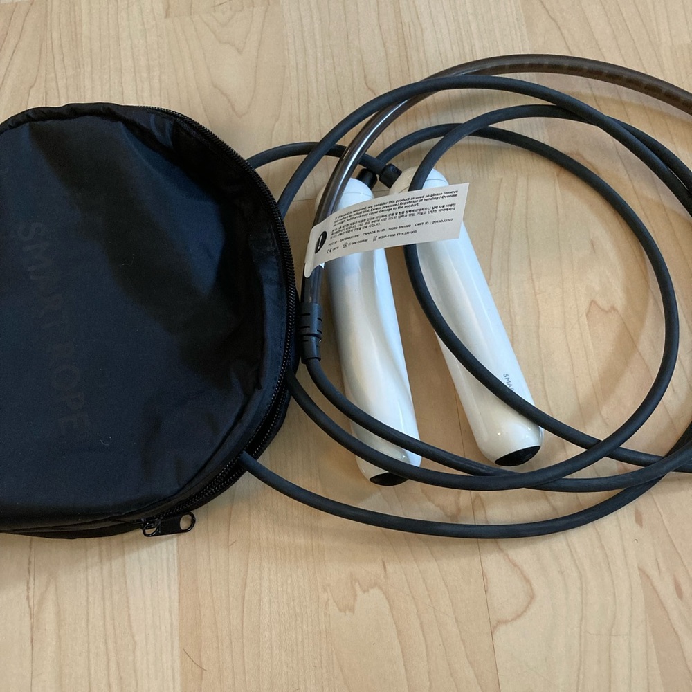 BRAND NEW JUMP ROPE, SMART ROPE - Picture 4 of 8